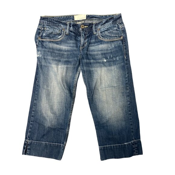 Maurices Jean Capri Pants Womens Size 7 - 8 Blue Distressed Denim Casual Travel - Picture 2 of 8